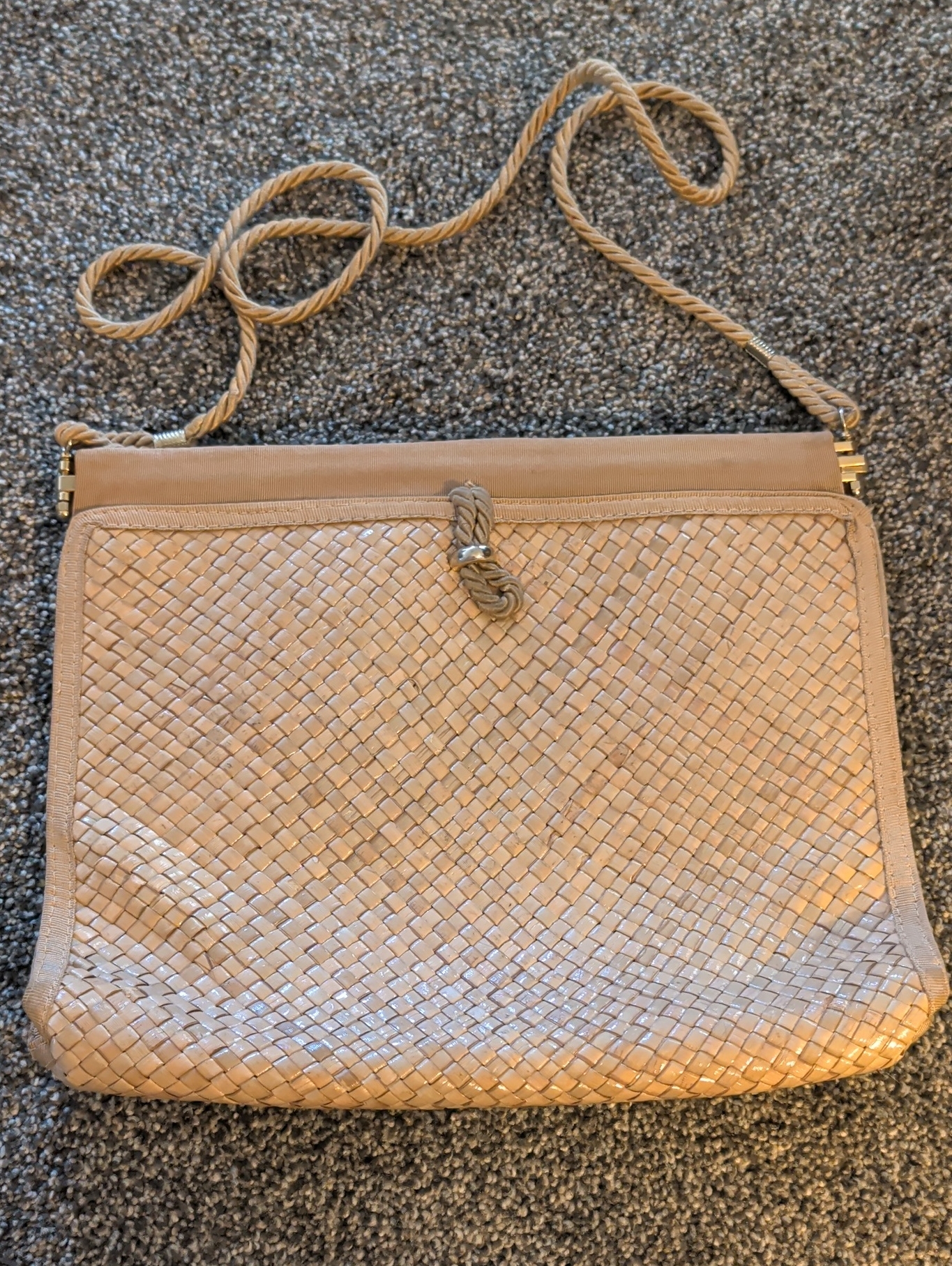 Vintage Walborg Woven Straw Shoulder Bag In Tan